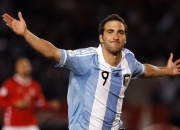 雷火电竞app-防守锁死广厦，戈贝尔进攻端如入无人之境—国王队双线制胜的篮球艺术