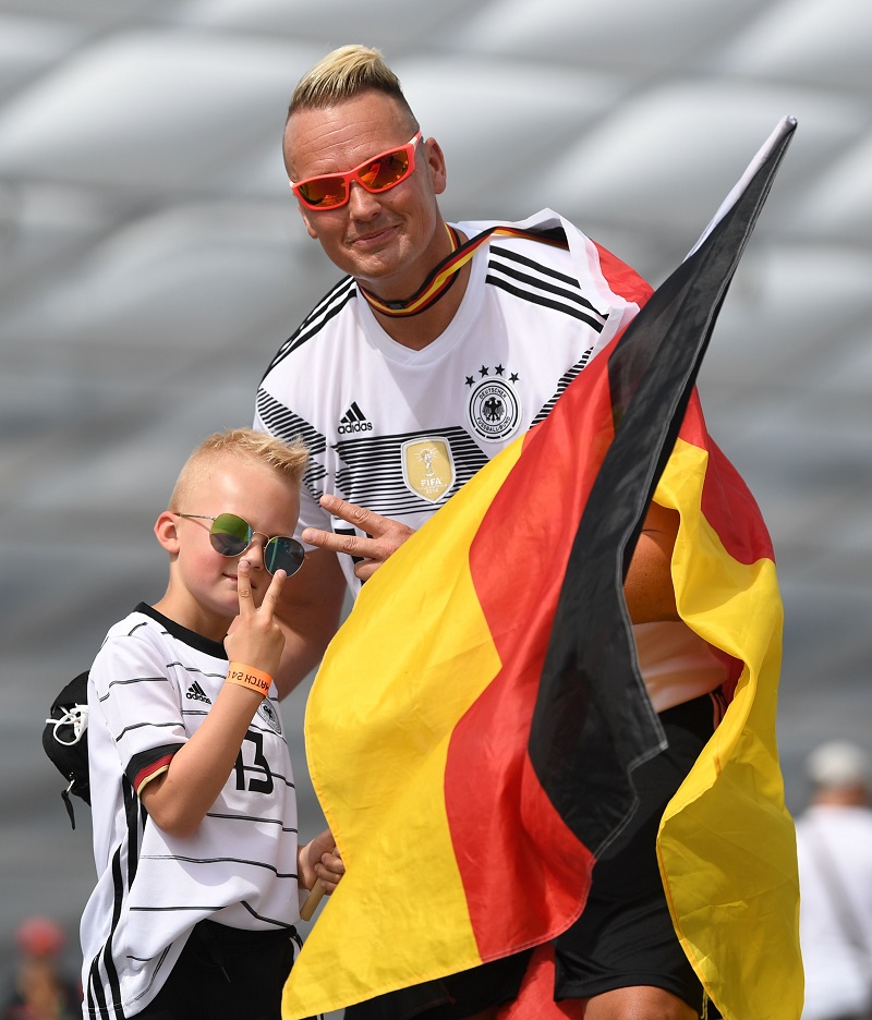 英国乒乓球队轻取波兰乒乓球队，水谷隼统治全场的简单介绍